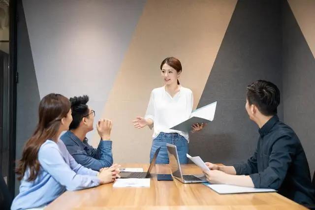 事業(yè)單位面試技巧：面試當(dāng)天應(yīng)該注意些什么？