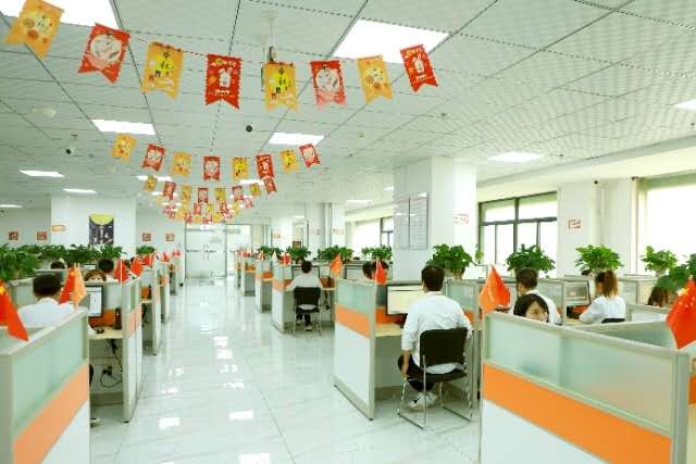 企業(yè)風采-長嶺職場.jpg
